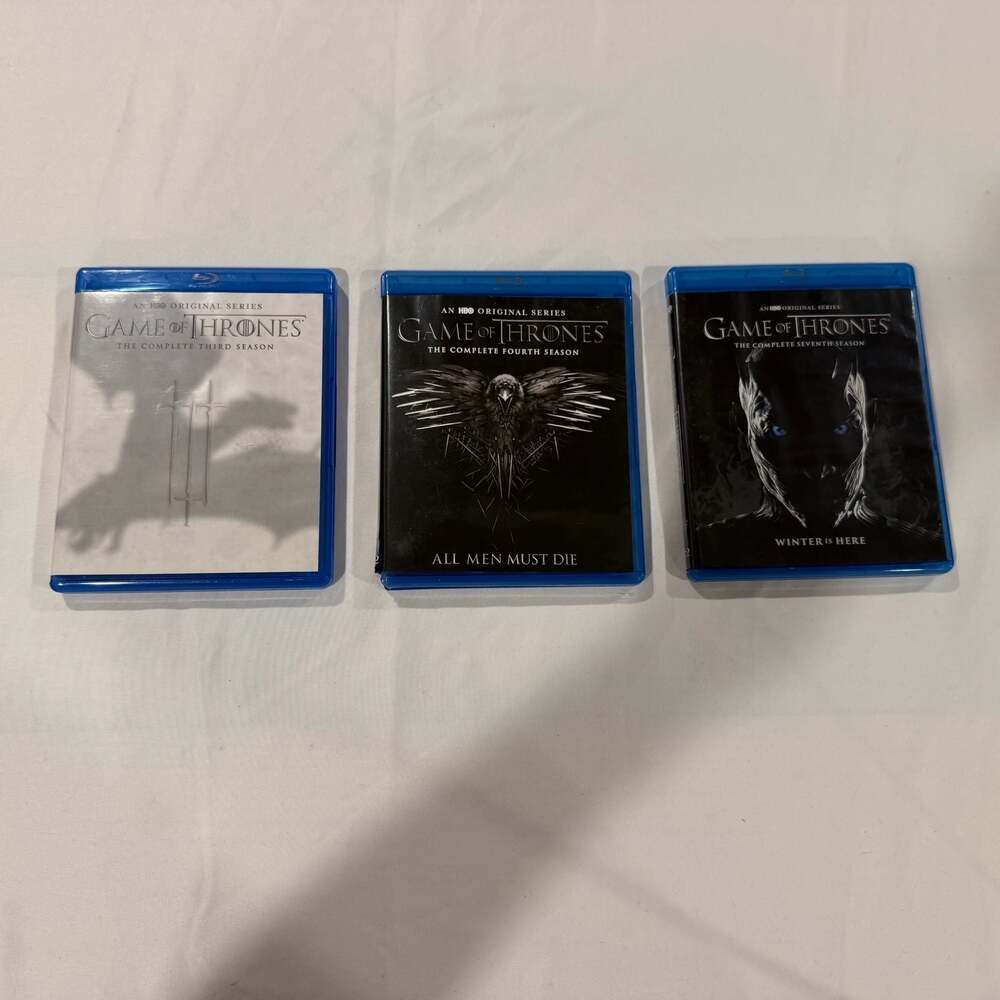 Game of Thrones: The Complete Third, Fourth, and Seventh Seasons (Blu-ray)